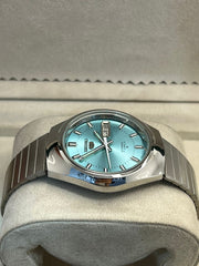 Vintage Seiko 5 automatic day/date men's wrist watch