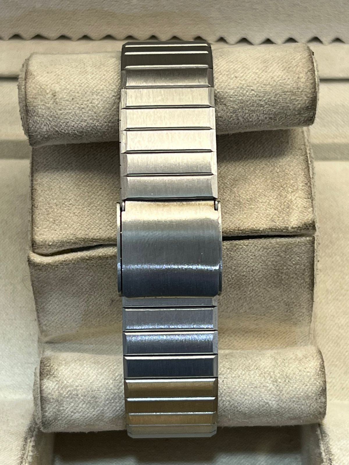 Vintage Seiko 5 automatic day/date men's wrist watch